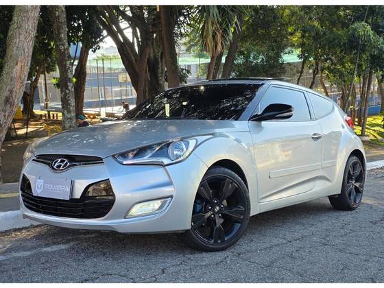 HYUNDAI VELOSTER 1.6 16V GASOLINA 3P AUTOMÁTICO HYUNDAI VELOSTER 1.6 16V GASOLINA 3P AUTOMÁTICO